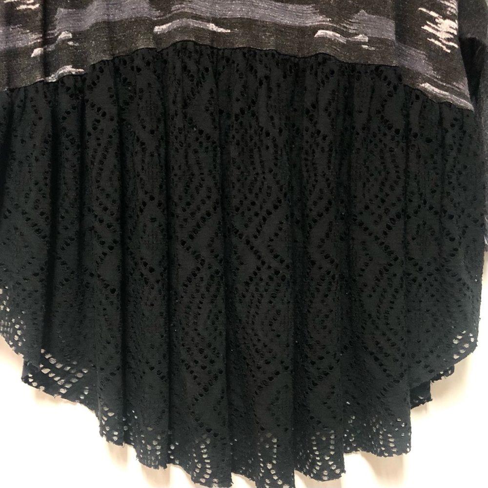 Free People Southwest Eyelet Lace Punched Diamonds Forever Swing Top Size Small - Picture 6 of 11